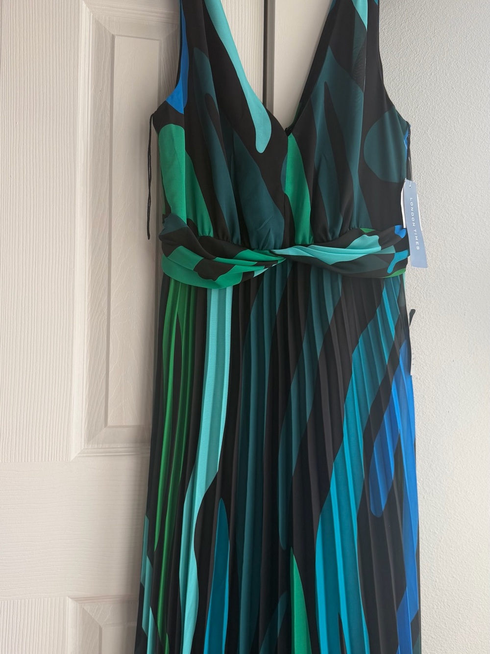 London Times Teal, Green & Blue V-Neck Knot Waist Maxi Dress